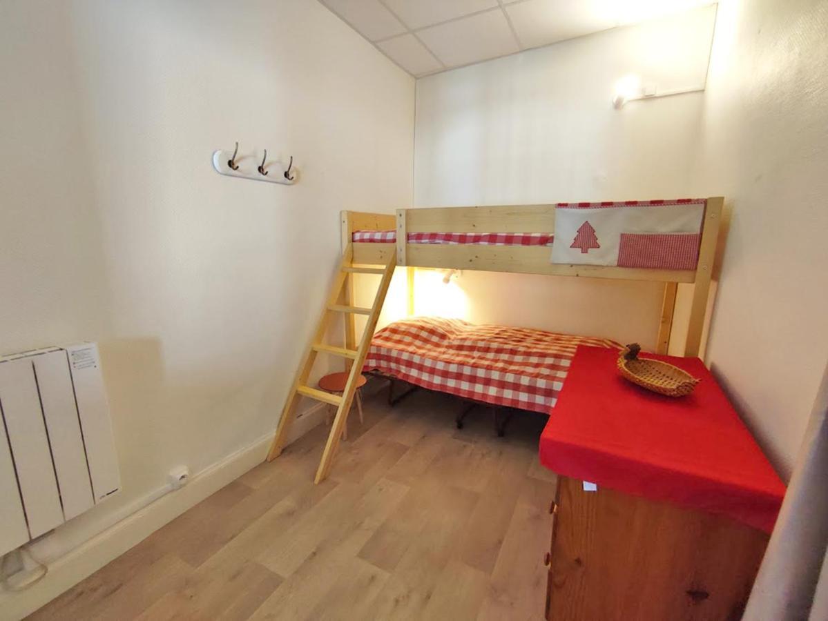 Les 3 Renards, T2 Bis, Parking, Centre Luchon, Casier A Skis, 4 Personnes Bagnères-de-Luchon Eksteriør billede
